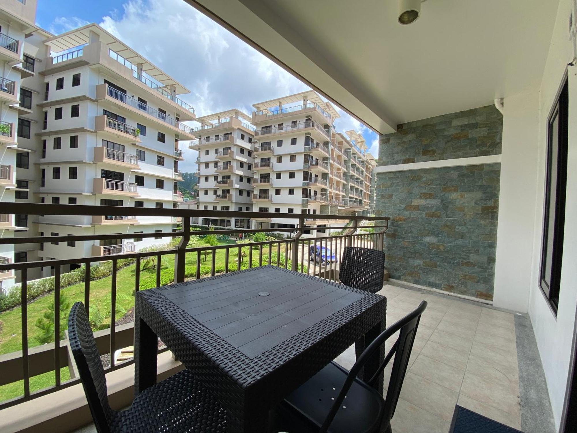 Bristle Ridge 2 Bedroom Panoramic View Baguio City Bagian luar foto